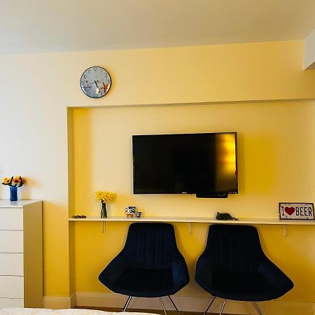 Apartment 3012 In Orbi City バトゥーミ エクステリア 写真