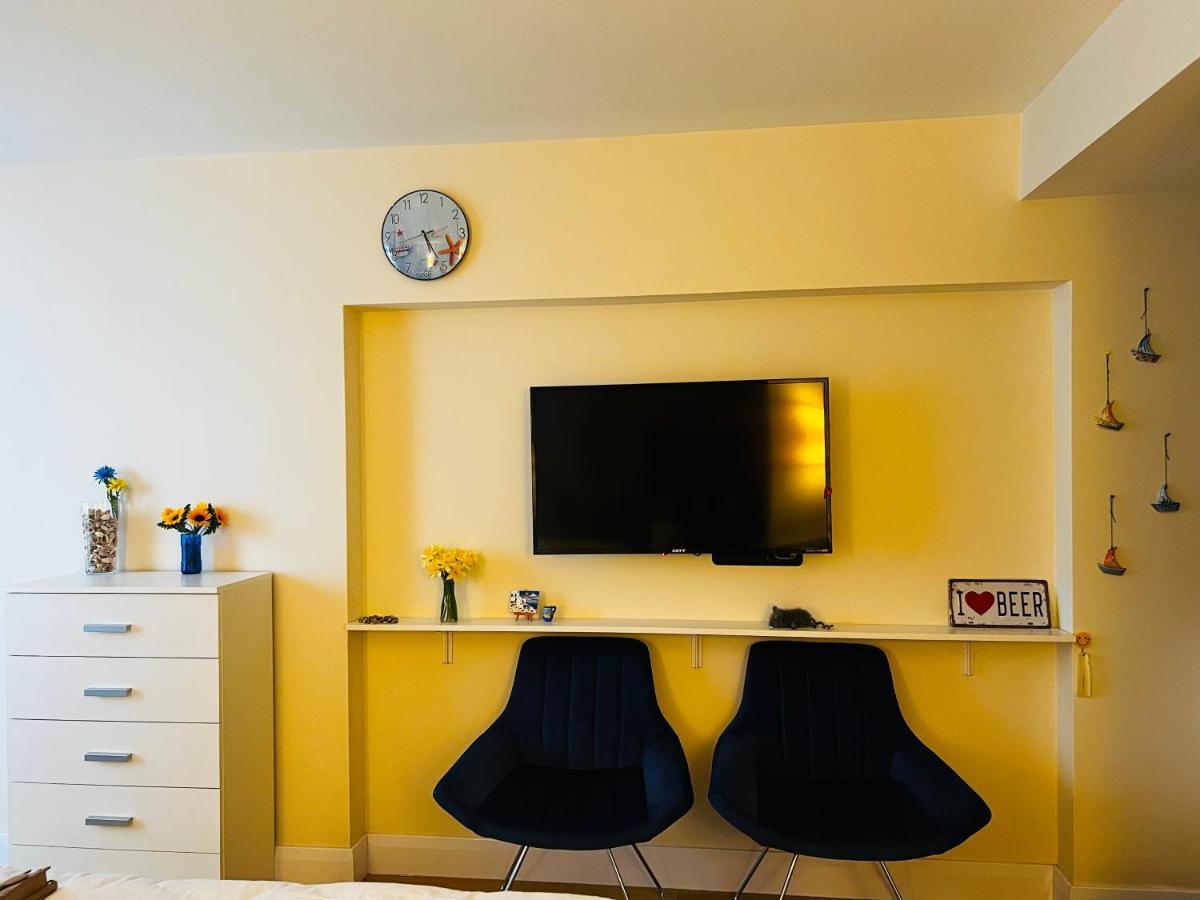 Apartment 3012 In Orbi City バトゥーミ エクステリア 写真